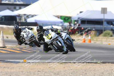 media/Apr-13-2024-SoCal Trackdays (Sat) [[f1617382bd]]/7-Turn 2 (1125am)/